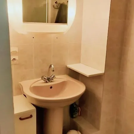 Le Apartment *